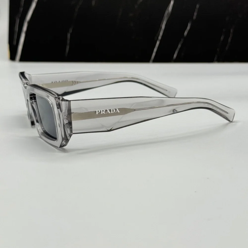 NEW SPR 06Y 12R09T PRADA PR06YS 12R09T UNISEX SQUARE SUNGLASSES PR 06YS